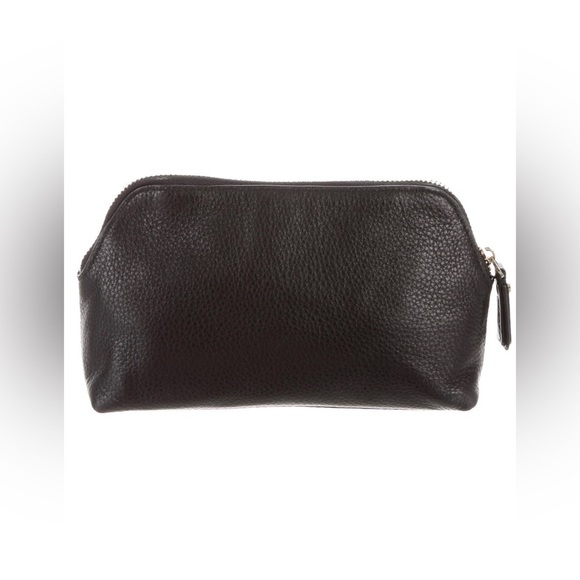 Diane von Furstenberg Grommet cosmetic bag. Black leather with goldtone hardware - Picture 3 of 5